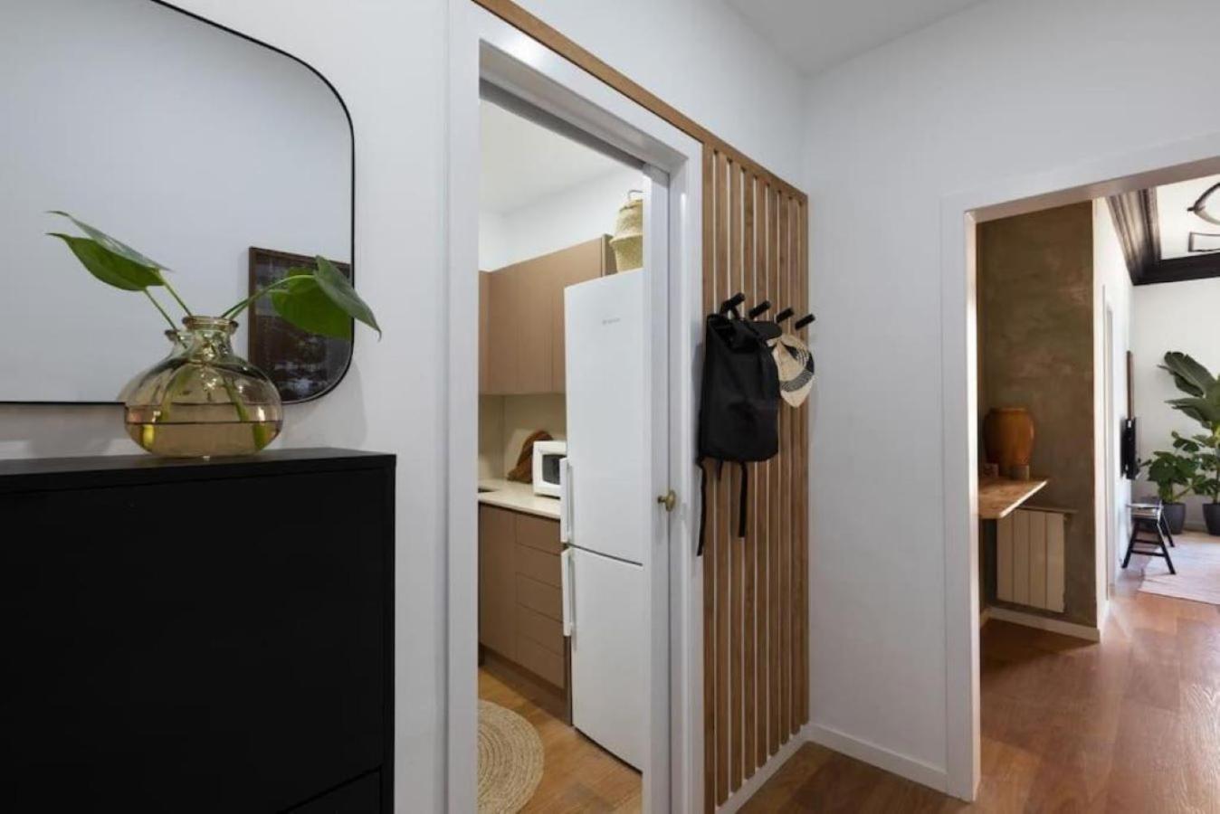 Bantu - 1 Bedroom And Balcony In Eixample Esquerra